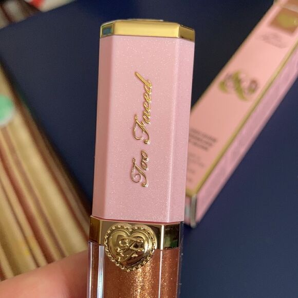 Too Faced Rich&Dazzling Sparkle Gloss PrettyPenny - Picture 6 of 7